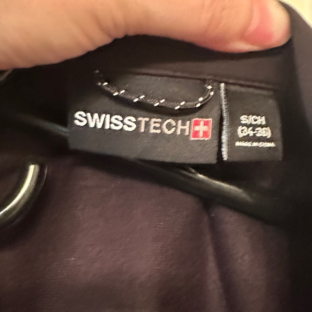 Swiss Tech Softshell Jacket - Picture 3 of 8